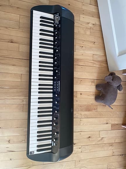 Korg SV2-73 Digital Piano