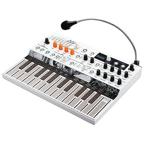 Arturia MicroFreak synthesizer med mikrofon