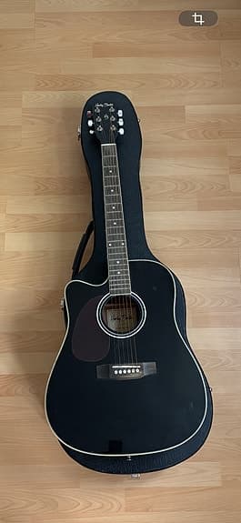 Left-Handed Harley Benton D-120CE BK Acoustic Guitar Bundle + Hard Case &
