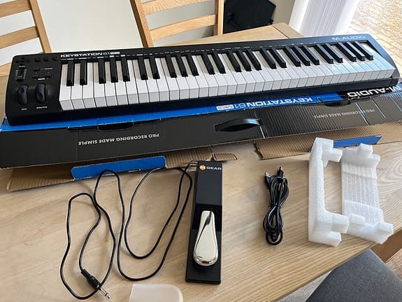 M-Audio Keystation 61 MK3 MIDI-keyboard med sustain pedal