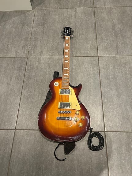 Pearl River elektrisk guitar Les Paul-style sunburst
