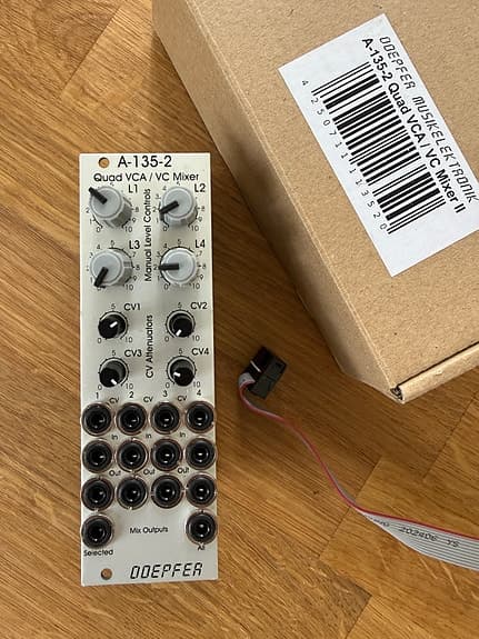 Doepfer - A-135-2 Mini Quad VCA / Mixer (Silver)