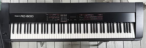 Roland RD-600 digitalpiano sort