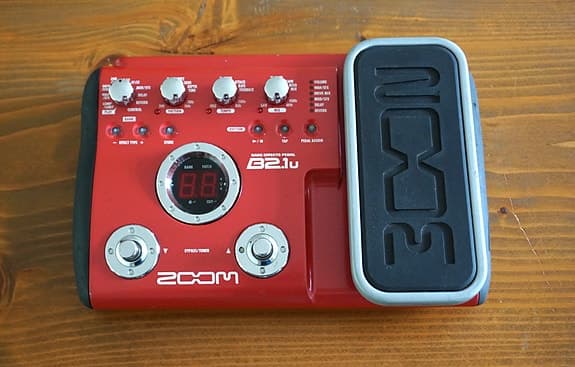 ZOOM B2.1u Bass Effects Pedal