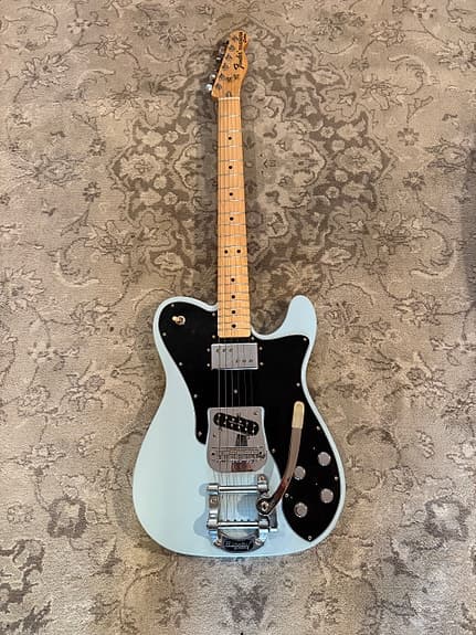 Fender Telecaster custom elektrisk guitar lyseblå med Bigsby vibrato