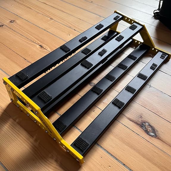 NUX pedalboard i to lag