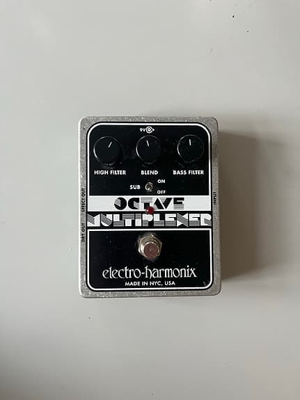 Electro-Harmonix Octave Multiplexer guitar pedal