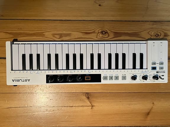 Arturia Keystep 37 mk1 MIDI keyboard controller
