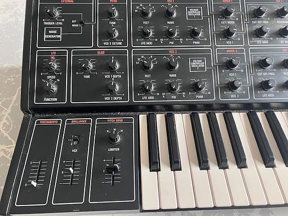 Yamaha CS15 Vintage Analog Synthesizer