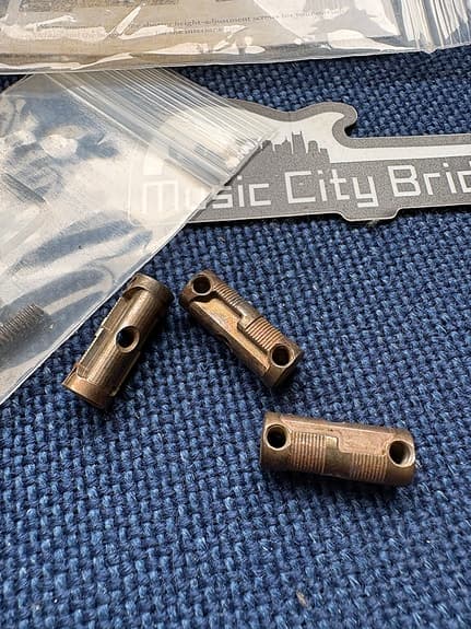 Music city bridge Telecaster Sadler / saddles