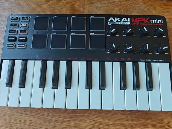 Akai MPK Mini (Mk1) – Kompakt MIDI-keyboard / Controller