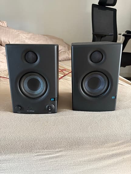 Presonus E3.5 Eris Studio monitors