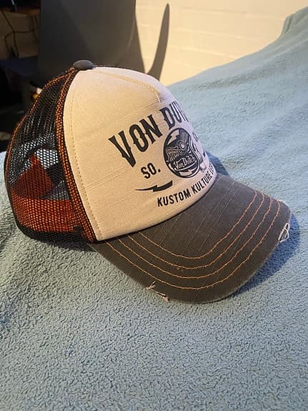 Von Dutch trucker cap one size beige