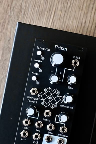 Qu-Bit Prism stereo filter/signal processor modul til Eurorack