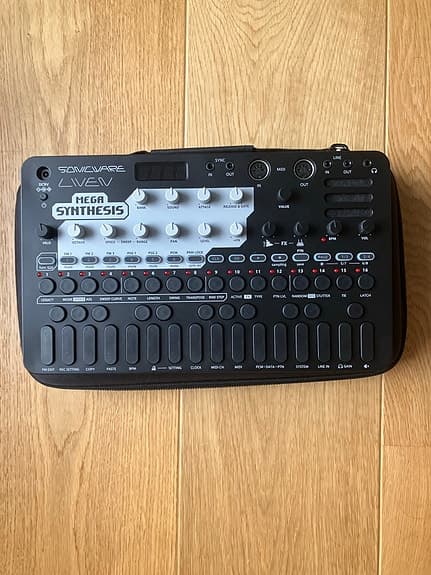 Sonicware Mega Synthesis groovebox / synth