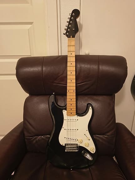 No Name Stratocaster