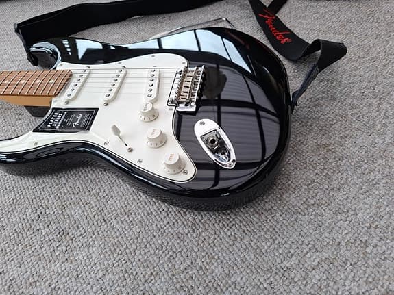 Fender Stratocaster - player series - LH - Mexico