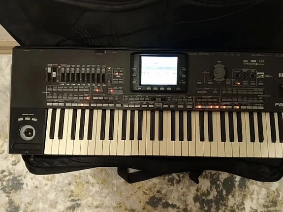 synthesizer korg pa3x