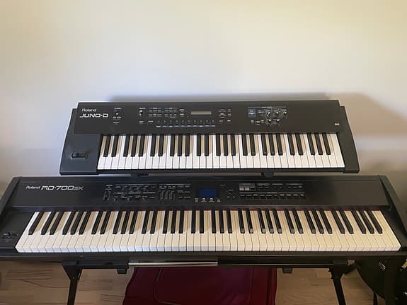 Stagepiano + synthesizer