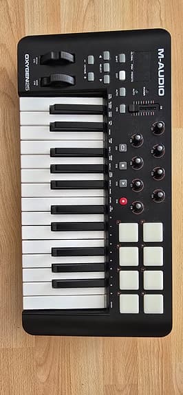 M-Audio Oxygen MIDI keyboard controller 25 tangenter