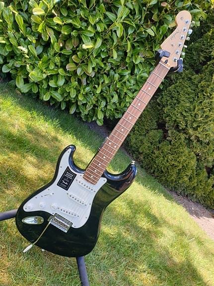 Fender Stratocaster LH. fra Mexico Player series