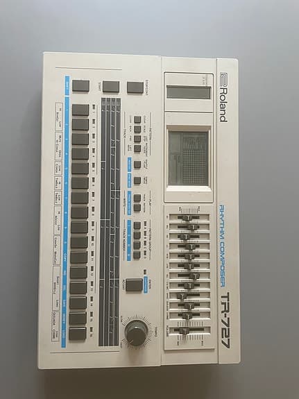 Roland TR-727 vintage trommemaskine