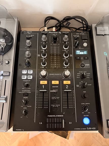 Pioneer DJM-450 DJ mixer sort