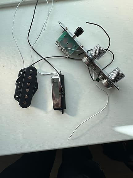 Squier pickups og kontrolpanel til telecaster style