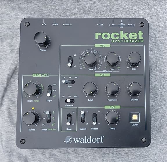 Waldorf Rocket – analog synthesizer