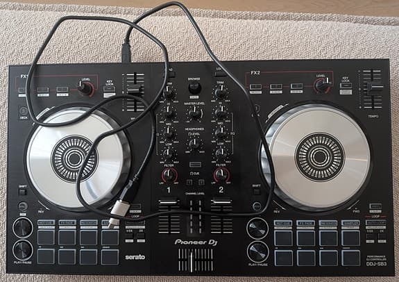 Pioneer DJ Controller DDJ-SB3 [Like New]