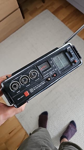 Panasonic National GX300 (Model RF-888JB)3-bånds transistor radio sort