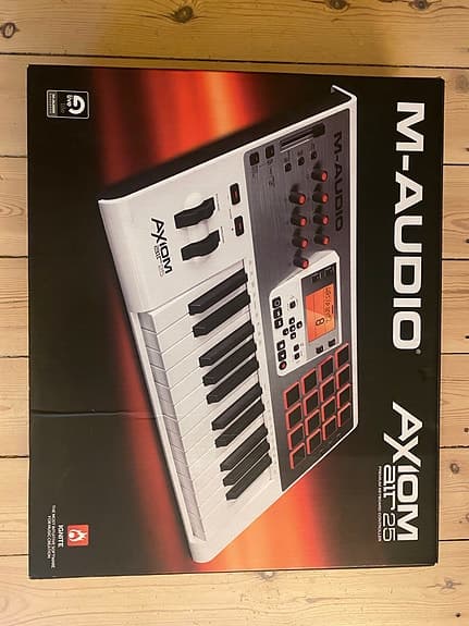 Vintage M-Audio Axiom Air 25 MIDI keyboard controller med pads