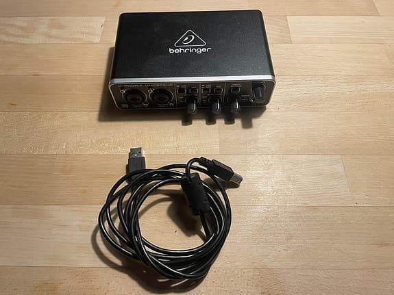 Behringer U-Phoria UMC202HD USB lydkort / audio interface