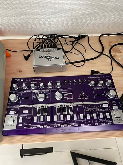 Behringer TD-3 bas-synthesizer