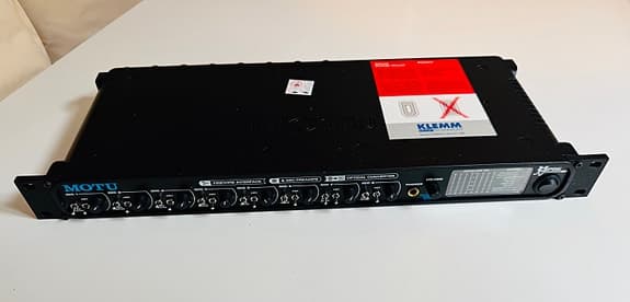 MOTU 896HD audio interface med 8 mic/line indgange