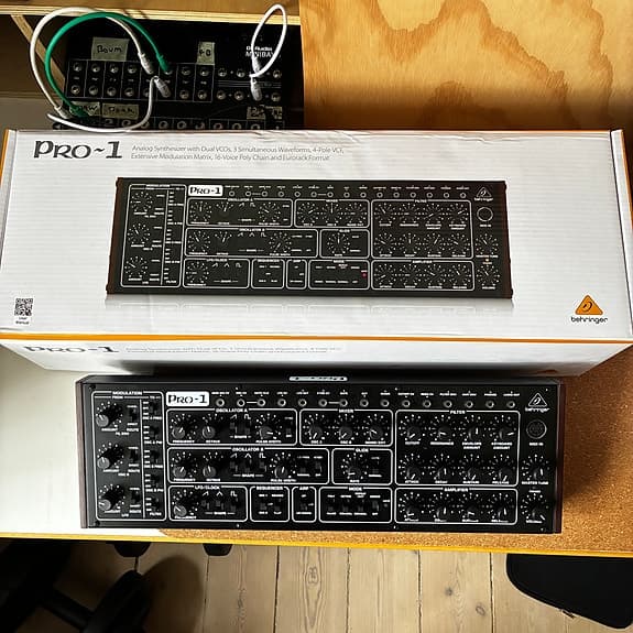 Behringer Pro 1 Analog synthesizer