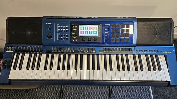 Casio MZ-X500 Flagskib Workstation/ Keyboard / Synth med touchskærm