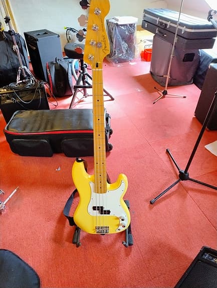 Fender Precision Bass elbas 75 anniversary model