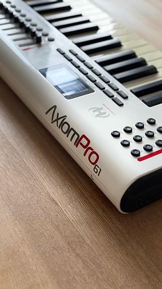 M-Audio Axiom Pro 61 MIDI keyboard + Korg sustain pedal