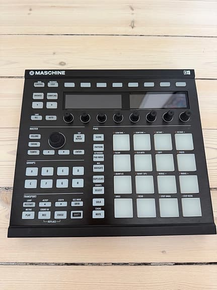 Native Instruments Maschine MK2 – Groovebox & MIDI-controller
