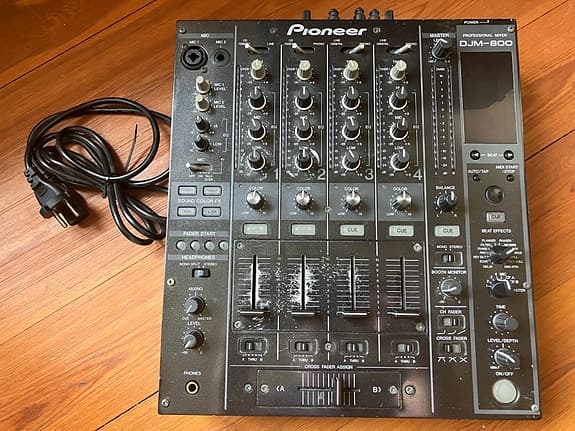 Pioneer DJM-800 DJ mixer 4-kanals sort