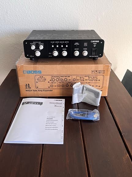 Boss Waza Tube Amp Expander - guitar attenuator / loadbox