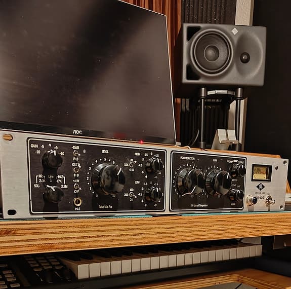 Universal Audio LA-610 channel strip / preamp og kompressor