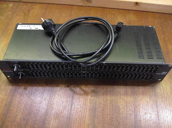 DBX Professional Graphic EQ 231 Equalizer 31 bånd, 2 kanaler