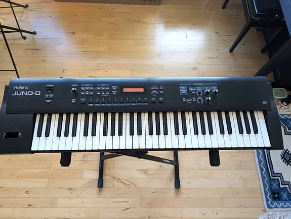Roland Juno-D Synthesizer – 61 Tangenter, Mange Lyde