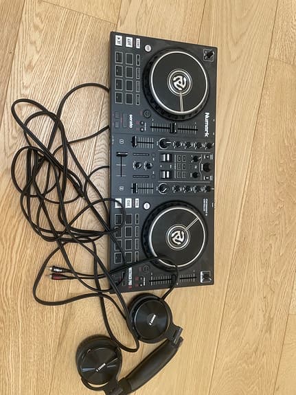 numark performance dj controller