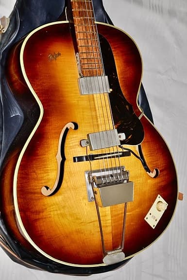 Höfner - Höfner Senator Electric Brunette, (1958) - - Elektroakustisk guitar - T