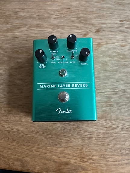 Fender Marine Layer Reverb guitar pedal grøn