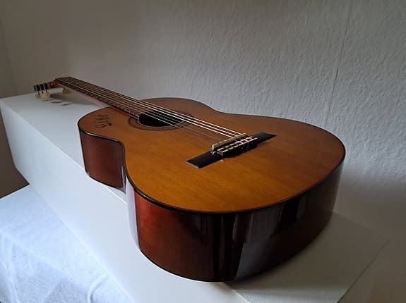 Yamaha 1970er G-225 Classical Guitar, Med Rockbag. Yamaha G-225.