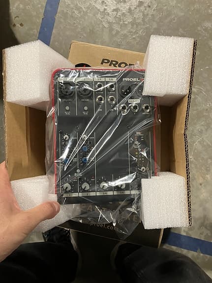 Analog mixer Proel MQ6